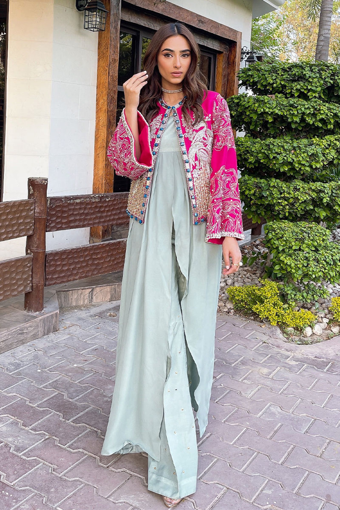 Picture of Zarminay Haq Hawt as Pink